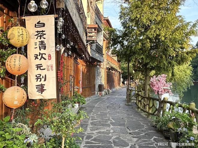 体育运动张家界带娃游假期人均用度靠谱地接必看景点2025 报团攻略(图2)